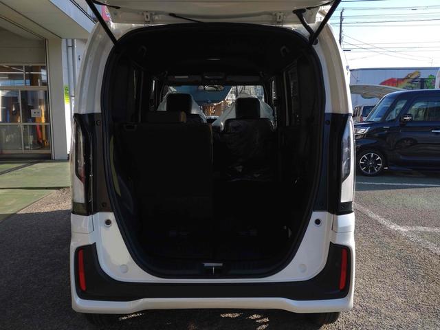 ホンダ N-BOXカスタム 29枚目