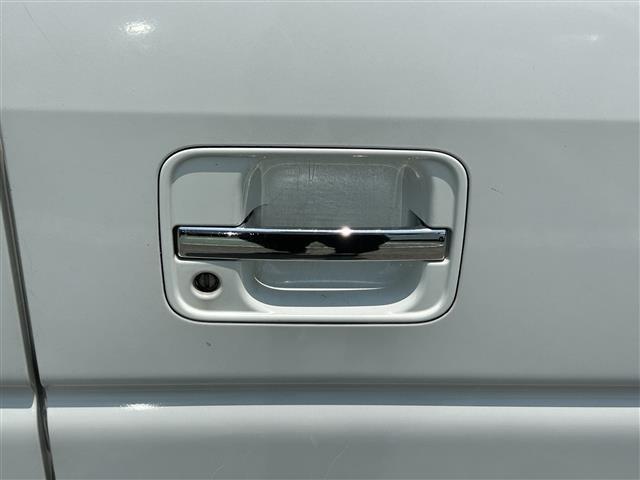 スクラムワゴン ＰＺターボ　ＥＴＣ　両側スライド・片側電動　ナビ　ＨＩＤ　キーレスエントリー　ターボ　ＡＴ　盗難防止システム　ＡＢＳ　ＣＤ　ＤＶＤ再生　衝突安全ボディ　エアコン　パワーステアリング　パワーウィンドウ（31枚目）