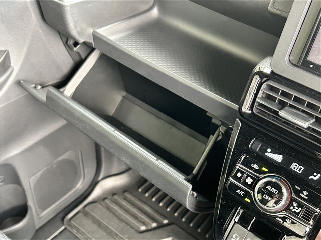 タント カスタムＲＳ　ドライブレコーダー　ＥＴＣ　バックカメラ　両側電動スライドドア　ＴＶ　クリアランスソナー　衝突被害軽減システム　オートライト　ＬＥＤヘッドランプ　スマートキー　アイドリングストップ　電動格納ミラー（44枚目）