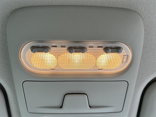 デイズ Ｓ　ＥＴＣ　バックカメラ　ＴＶ　クリアランスソナー　衝突被害軽減システム　オートライト　キーレスエントリー　アイドリングストップ　電動格納ミラー　ベンチシート　ＣＶＴ　盗難防止システム（43枚目）