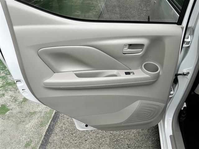 デイズ Ｓ　ＥＴＣ　バックカメラ　ＴＶ　クリアランスソナー　衝突被害軽減システム　オートライト　キーレスエントリー　アイドリングストップ　電動格納ミラー　ベンチシート　ＣＶＴ　盗難防止システム（49枚目）