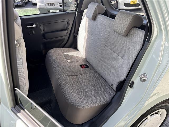 当店のお車をご覧いただきましてありがとうございます。お車についてのご質問やお見積りのご依頼、ご購入にあたってのご相談などお気軽にお問い合わせ下さい!