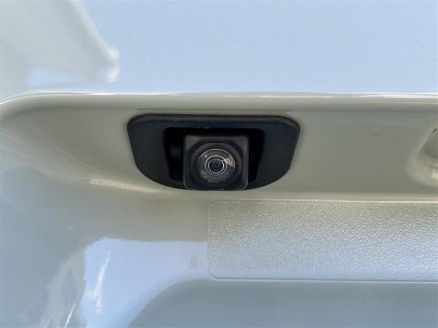 この度は当店のお車をご覧になっていただき、誠にありがとうございます。ぜひじっくりとご検討下さい。気軽にお問合せ・お見積りお待ちしております。