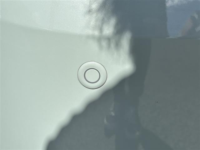 ご覧いただきありがとうございます♪気になったお車がありましたらお気軽にお電話をください♪