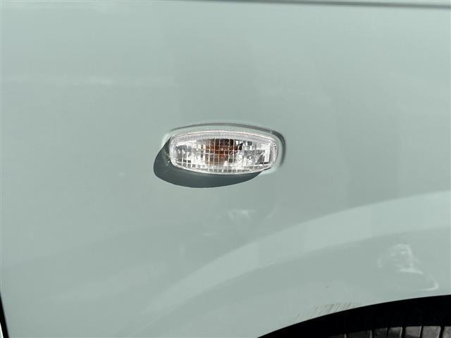 当店のお車をご覧いただきましてありがとうございます。お車についてのご質問やお見積りのご依頼、ご購入にあたってのご相談などお気軽にお問い合わせ下さい!