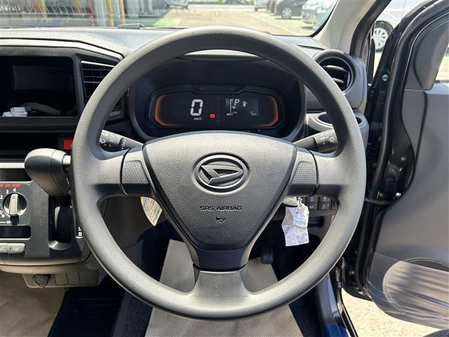 ミライース Ｌ　ＳＡＩＩＩ　クリアランスソナー　衝突被害軽減システム　オートマチックハイビーム　オートライト　キーレスエントリー　アイドリングストップ　ＣＶＴ　盗難防止システム　ＡＢＳ　ＥＳＣ　衝突安全ボディ　エアコン（6枚目）