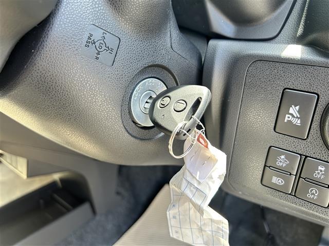 ミライース Ｌ　ＳＡＩＩＩ　クリアランスソナー　衝突被害軽減システム　オートマチックハイビーム　オートライト　キーレスエントリー　アイドリングストップ　ＣＶＴ　盗難防止システム　ＡＢＳ　ＥＳＣ　衝突安全ボディ　エアコン（12枚目）