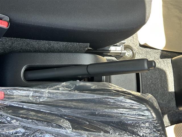 ミライース Ｌ　ＳＡＩＩＩ　クリアランスソナー　衝突被害軽減システム　オートマチックハイビーム　オートライト　キーレスエントリー　アイドリングストップ　ＣＶＴ　盗難防止システム　ＡＢＳ　ＥＳＣ　衝突安全ボディ　エアコン（28枚目）