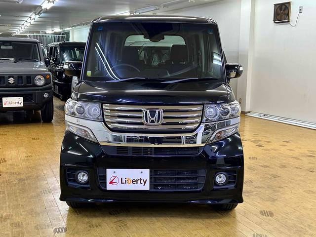 Ｎ－ＢＯＸカスタム Ｇ・Ｌパッケージ　ＥＴＣ　バックカメラ　両側スライド・片側電動　ＴＶ　オートライト　ＨＩＤ　スマートキー　アイドリングストップ　電動格納ミラー　ベンチシート　ＣＶＴ　盗難防止システム　ＡＢＳ　ＥＳＣ　ＣＤ　ＤＶＤ再生（9枚目）