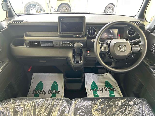 Ｎ－ＢＯＸカスタム ベースグレード　バックカメラ　両側スライド・片側電動　クリアランスソナー　オートクルーズコントロール　レーンアシスト　衝突被害軽減システム　オートライト　ＬＥＤヘッドランプ　スマートキー　アイドリングストップ（12枚目）