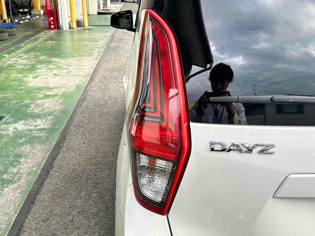 デイズ X ETC バックカメラ TV クリアランスソナー 衝突被害軽減システム オートライト スマートキー アイドリングストップ 電動格納ミラー ベンチシート CVT 盗難防止システム(25枚目)