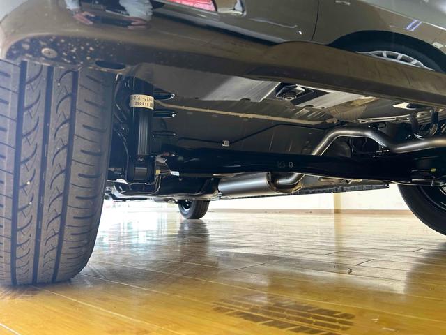 N-BOX ベースグレード バックカメラ 両側スライド・片側電動 クリアランスソナー オートクルーズコントロール レーンアシスト 衝突被害軽減システム オートライト LEDヘッドランプ スマートキー アイドリングストップ(35枚目)