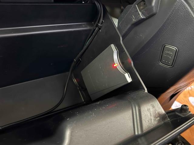 スペーシア Xリミテッド ETC 両側電動スライドドア ナビ TV 衝突被害軽減システム オートライト HID スマートキー アイドリングストップ 電動格納ミラー シートヒーター ベンチシート CVT 盗難防止システム ABS(8枚目)