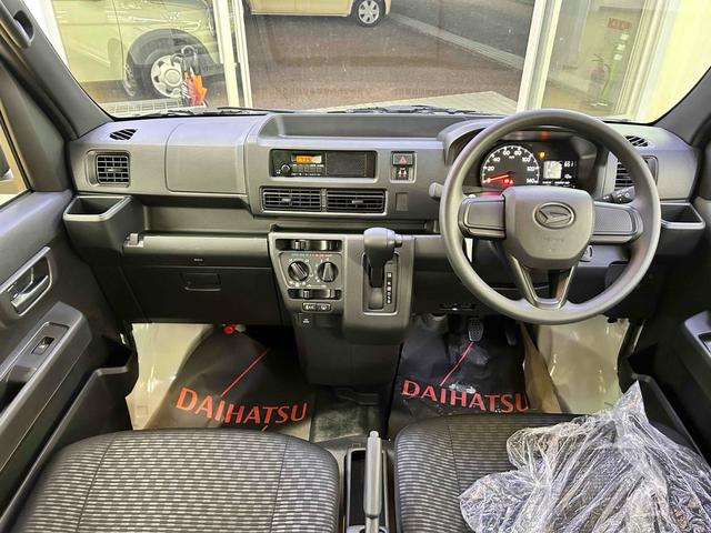 ハイゼットカーゴ DX CVT 衝突被害軽減システム クリアランスソナー ETC 両側スライドドア キーレスエントリー アイドリングストップ オートライト ESC エアコン パワーステアリング(6枚目)