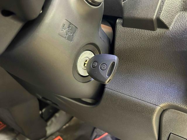 ハイゼットカーゴ DX CVT 衝突被害軽減システム クリアランスソナー ETC 両側スライドドア キーレスエントリー アイドリングストップ オートライト ESC エアコン パワーステアリング(50枚目)