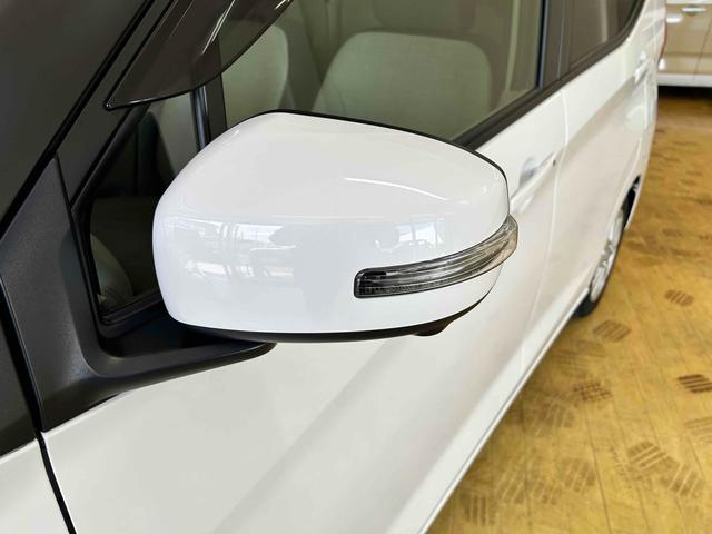 デイズ Ｘ　全周囲カメラ　ナビ　ＴＶ　クリアランスソナー　衝突被害軽減システム　オートライト　スマートキー　アイドリングストップ　電動格納ミラー　ベンチシート　ＣＶＴ　盗難防止システム　ＡＢＳ（39枚目）