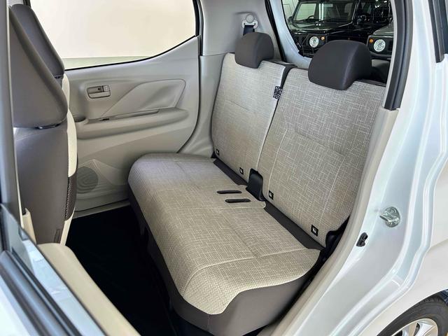 デイズ Ｘ　全周囲カメラ　ナビ　ＴＶ　クリアランスソナー　衝突被害軽減システム　オートライト　スマートキー　アイドリングストップ　電動格納ミラー　ベンチシート　ＣＶＴ　盗難防止システム　ＡＢＳ（75枚目）