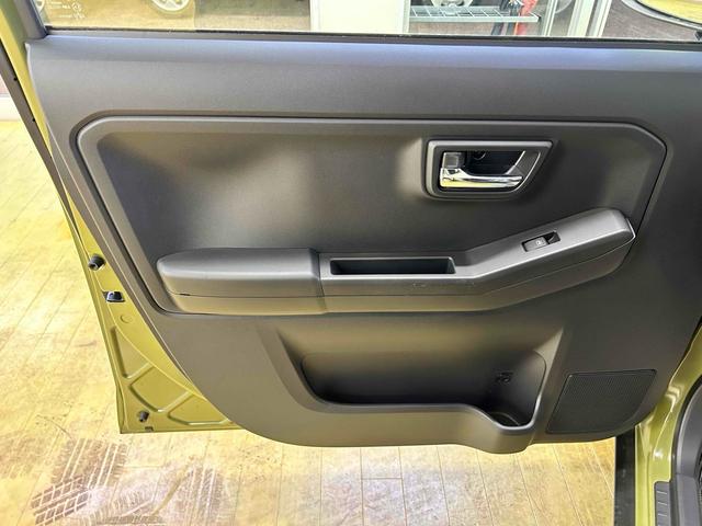 タフト Ｇ　クロムベンチャー　クリアランスソナー　オートクルーズコントロール　衝突被害軽減システム　オートライト　ＬＥＤヘッドランプ　スマートキー　アイドリングストップ　電動格納ミラー　シートヒーター　サンルーフ（52枚目）