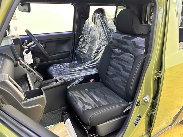 タフト Ｇ　クロムベンチャー　クリアランスソナー　オートクルーズコントロール　衝突被害軽減システム　オートライト　ＬＥＤヘッドランプ　スマートキー　アイドリングストップ　電動格納ミラー　シートヒーター　サンルーフ（61枚目）