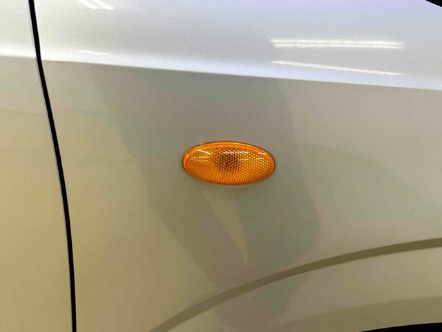 アルト Ｆ　キーレスエントリー　ＡＴ　盗難防止システム　ＡＢＳ　ＥＳＣ　ＣＤ　ミュージックプレイヤー接続可　衝突安全ボディ　エアコン　パワーステアリング　パワーウィンドウ　運転席エアバッグ（23枚目）