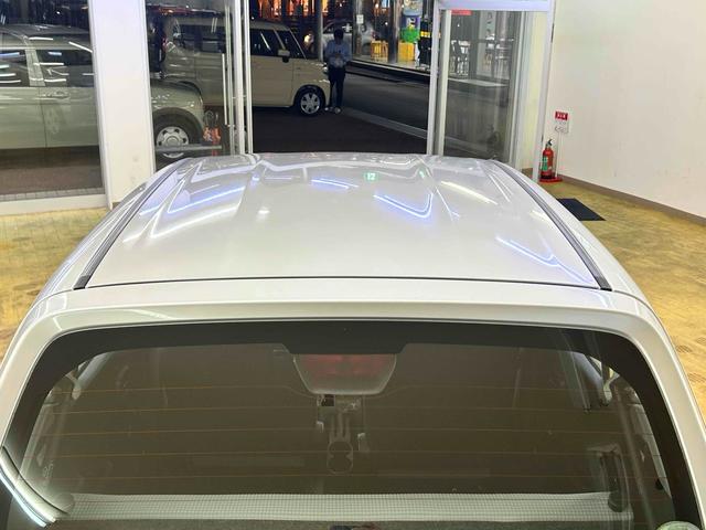 アルト Ｆ　キーレスエントリー　ＡＴ　盗難防止システム　ＡＢＳ　ＥＳＣ　ＣＤ　ミュージックプレイヤー接続可　衝突安全ボディ　エアコン　パワーステアリング　パワーウィンドウ　運転席エアバッグ（29枚目）