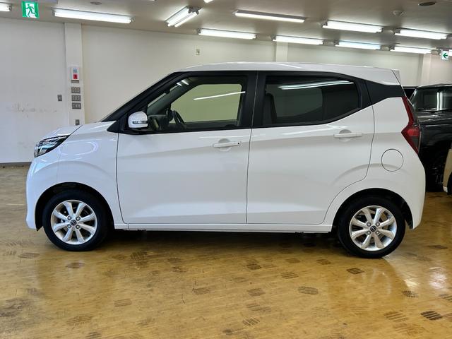 デイズ X ETC 全周囲カメラ クリアランスソナー 衝突被害軽減システム オートライト スマートキー アイドリングストップ 電動格納ミラー ベンチシート CVT 盗難防止システム ABS(8枚目)