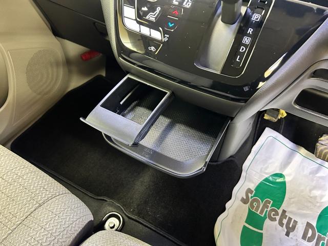 デイズ X バックカメラ ナビ TV クリアランスソナー 衝突被害軽減システム オートライト スマートキー アイドリングストップ 電動格納ミラー ベンチシート CVT 盗難防止システム ABS(69枚目)