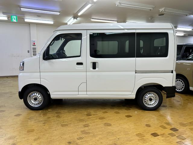 ハイゼットカーゴ ＤＸ　ＡＴ　衝突被害軽減システム　クリアランスソナー　ドライブレコーダー　ＥＴＣ　両側スライドドア　キーレスエントリー　アイドリングストップ　オートライト　ＡＢＳ　ＥＳＣ　エアコン（11枚目）