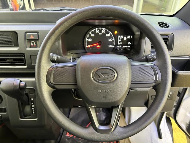 ハイゼットカーゴ ＤＸ　ＡＴ　衝突被害軽減システム　クリアランスソナー　ドライブレコーダー　ＥＴＣ　両側スライドドア　キーレスエントリー　アイドリングストップ　オートライト　ＡＢＳ　ＥＳＣ　エアコン（13枚目）