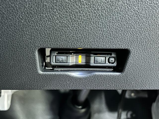 ハイゼットカーゴ ＤＸ　ＡＴ　衝突被害軽減システム　クリアランスソナー　ドライブレコーダー　ＥＴＣ　両側スライドドア　キーレスエントリー　アイドリングストップ　オートライト　ＡＢＳ　ＥＳＣ　エアコン（18枚目）