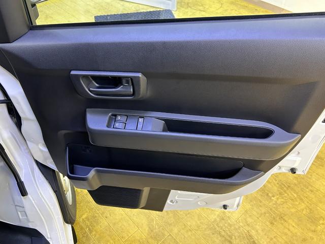 ハイゼットカーゴ ＤＸ　ＡＴ　衝突被害軽減システム　クリアランスソナー　ドライブレコーダー　ＥＴＣ　両側スライドドア　キーレスエントリー　アイドリングストップ　オートライト　ＡＢＳ　ＥＳＣ　エアコン（60枚目）