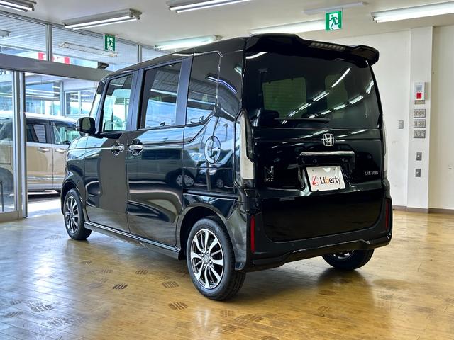 Ｎ－ＢＯＸカスタム ベースグレード　バックカメラ　両側スライド・片側電動　クリアランスソナー　オートクルーズコントロール　レーンアシスト　衝突被害軽減システム　オートライト　ＬＥＤヘッドランプ　スマートキー　アイドリングストップ（20枚目）