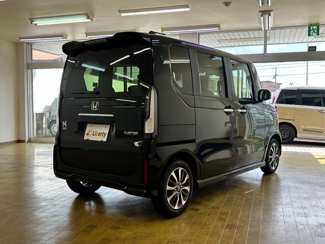 Ｎ－ＢＯＸカスタム ベースグレード　バックカメラ　両側スライド・片側電動　クリアランスソナー　オートクルーズコントロール　レーンアシスト　衝突被害軽減システム　オートライト　ＬＥＤヘッドランプ　スマートキー　アイドリングストップ（18枚目）