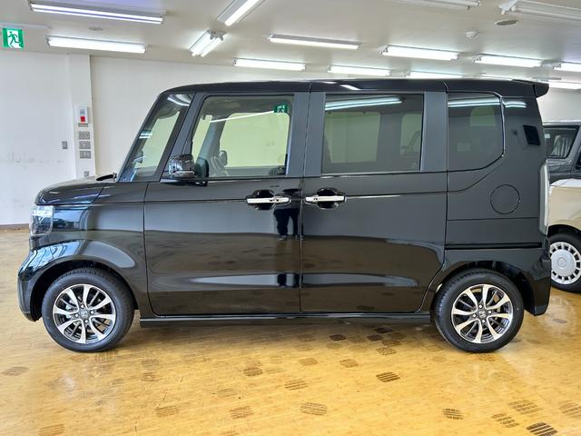 Ｎ－ＢＯＸカスタム ベースグレード　バックカメラ　両側スライド・片側電動　クリアランスソナー　オートクルーズコントロール　レーンアシスト　衝突被害軽減システム　オートライト　ＬＥＤヘッドランプ　スマートキー　アイドリングストップ（32枚目）