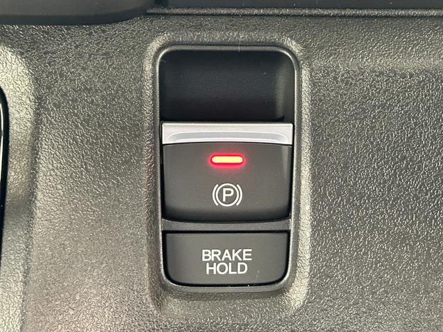 Ｎ－ＢＯＸカスタム ターボ　バックカメラ　両側電動スライドドア　クリアランスソナー　オートクルーズコントロール　レーンアシスト　衝突被害軽減システム　オートライト　ＬＥＤヘッドランプ　スマートキー　アイドリングストップ（13枚目）