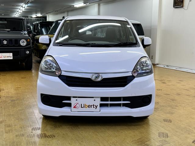 ミライース Ｌ　ナビ　Ｂｌｕｅｔｏｏｔｈオーディオ　社外アルミホイール　アイドリング　ダブルエアバック　ワンセグテレビ　パワーウィンド　イモビライザー　ＥＴＣ車載器　キーレスエントリーキー　パワステ（9枚目）