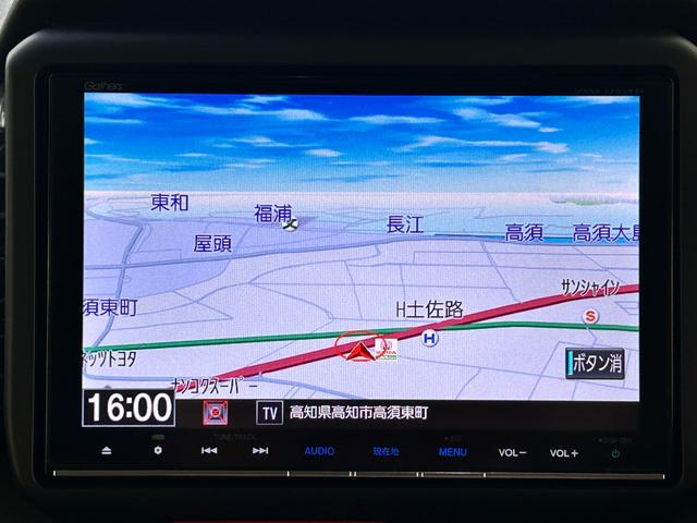 旅行やレジャーにと様々なシーンで期待に応える安心ナビ付き！