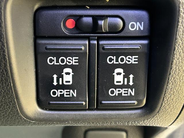 ご覧頂きまして誠に有難うございます！！是非ご来店して頂き、実際にご覧になって頂ければと思います。お客様からのご連絡をスタッフ一同、心よりお待ちしております