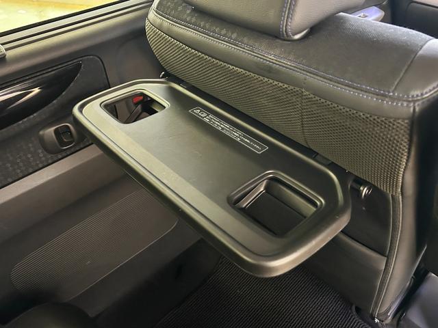 すぐにご来店頂けない場合や遠方にお住まいの方、車両状態の詳細が知りたい方はお気軽にご連絡下さい♪