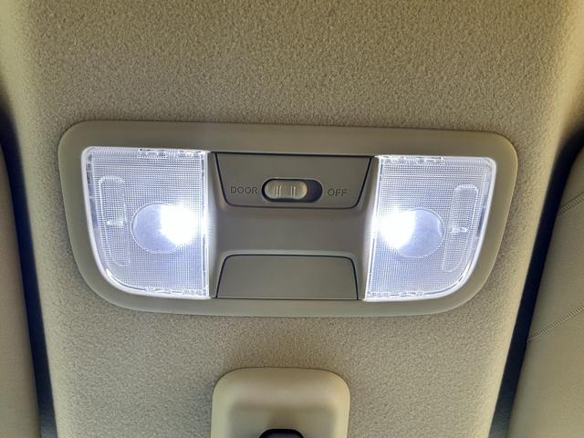 ご覧頂きまして誠に有難うございます！！是非ご来店して頂き、実際にご覧になって頂ければと思います。お客様からのご連絡をスタッフ一同、心よりお待ちしております