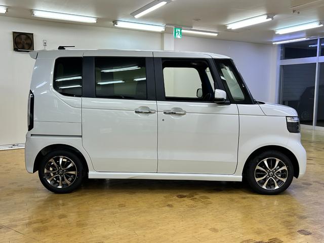 ホンダ Ｎ－ＢＯＸカスタム 17枚目