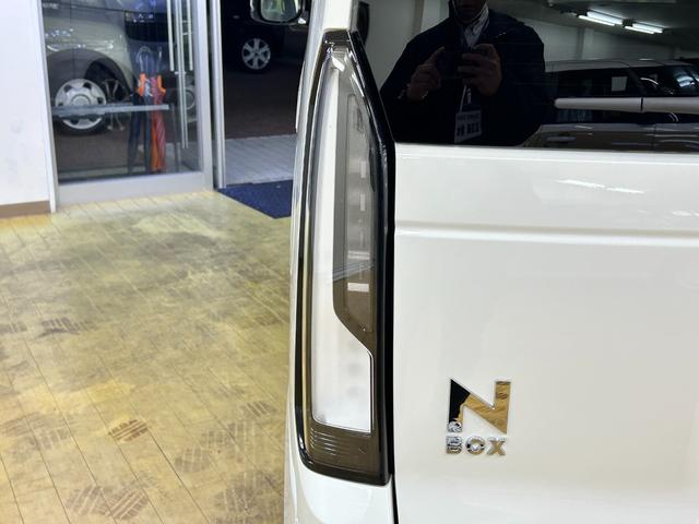 ホンダ Ｎ－ＢＯＸカスタム 29枚目