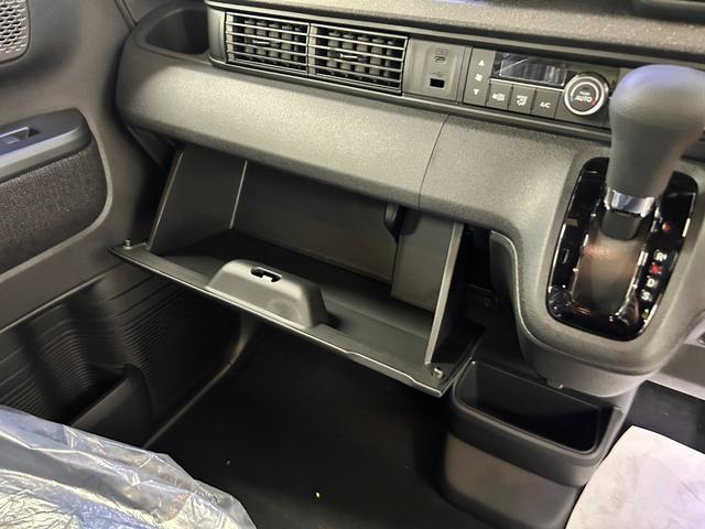 ホンダ Ｎ－ＢＯＸカスタム 60枚目