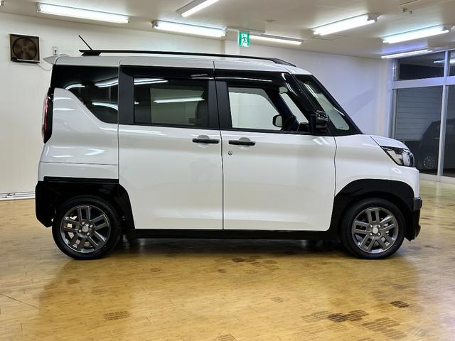 デリカミニ G プレミアム 全周囲カメラ 両側電動スライドドア オートクルーズコントロール レーンアシスト 衝突被害軽減システム オートライト LEDヘッドランプ スマートキー アイドリングストップ 電動格納ミラー(9枚目)