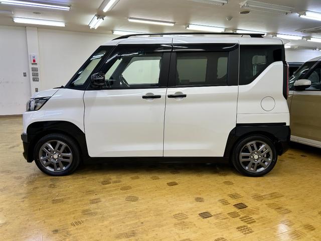 デリカミニ G プレミアム 全周囲カメラ 両側電動スライドドア オートクルーズコントロール レーンアシスト 衝突被害軽減システム オートライト LEDヘッドランプ スマートキー アイドリングストップ 電動格納ミラー(11枚目)