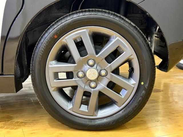 デリカミニ G プレミアム 全周囲カメラ 両側電動スライドドア オートクルーズコントロール レーンアシスト 衝突被害軽減システム オートライト LEDヘッドランプ スマートキー アイドリングストップ 電動格納ミラー(33枚目)