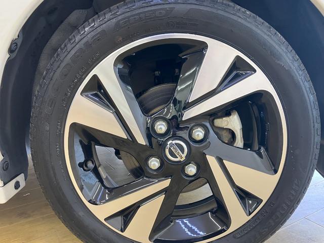 ルークス ハイウェイスター　Ｇターボプロパイロットエディション　ＥＴＣ　全周囲カメラ　両側電動スライドドア　クリアランスソナー　オートクルーズコントロール　衝突被害軽減システム　オートライト　ＬＥＤヘッドランプ　スマートキー　アイドリングストップ　電動格納ミラー（76枚目）