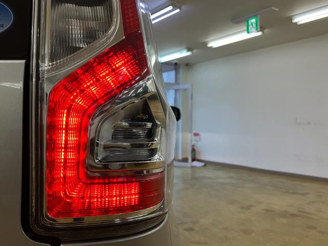 デイズ ハイウェイスター　Ｘ　全周囲カメラ　クリアランスソナー　レーンアシスト　衝突被害軽減システム　オートマチックハイビーム　オートライト　ＨＩＤ　スマートキー　アイドリングストップ　電動格納ミラー　ベンチシート　ＣＶＴ（69枚目）