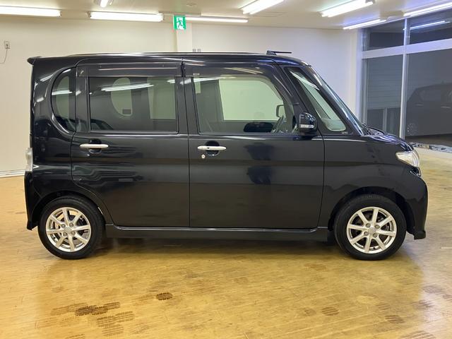 タント カスタムＸ　電動スライドドア　ナビ　ＴＶ　ＨＩＤ　スマートキー　アイドリングストップ　電動格納ミラー　ベンチシート　ＣＶＴ　盗難防止システム　ＡＢＳ　アルミホイール　衝突安全ボディ　エアコン　パワーステアリング（14枚目）