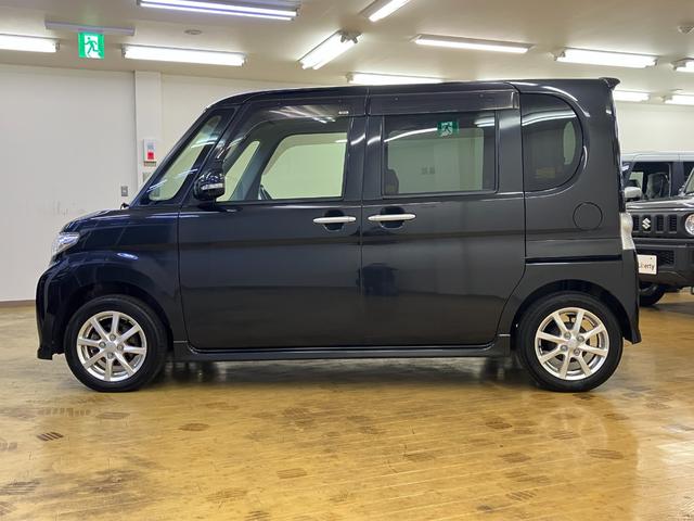 タント カスタムＸ　電動スライドドア　ナビ　ＴＶ　ＨＩＤ　スマートキー　アイドリングストップ　電動格納ミラー　ベンチシート　ＣＶＴ　盗難防止システム　ＡＢＳ　アルミホイール　衝突安全ボディ　エアコン　パワーステアリング（21枚目）